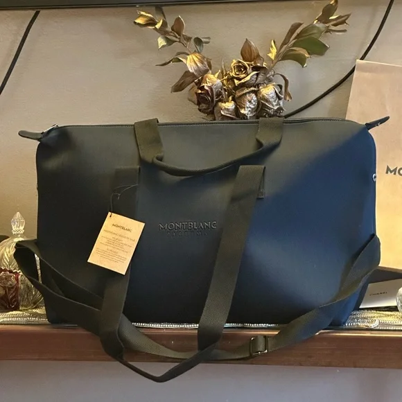 MONTBLANCduffel bagnew